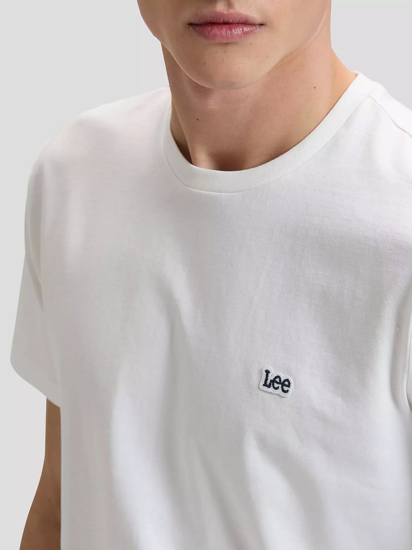 Lee Regular Patch Logo Tee - White