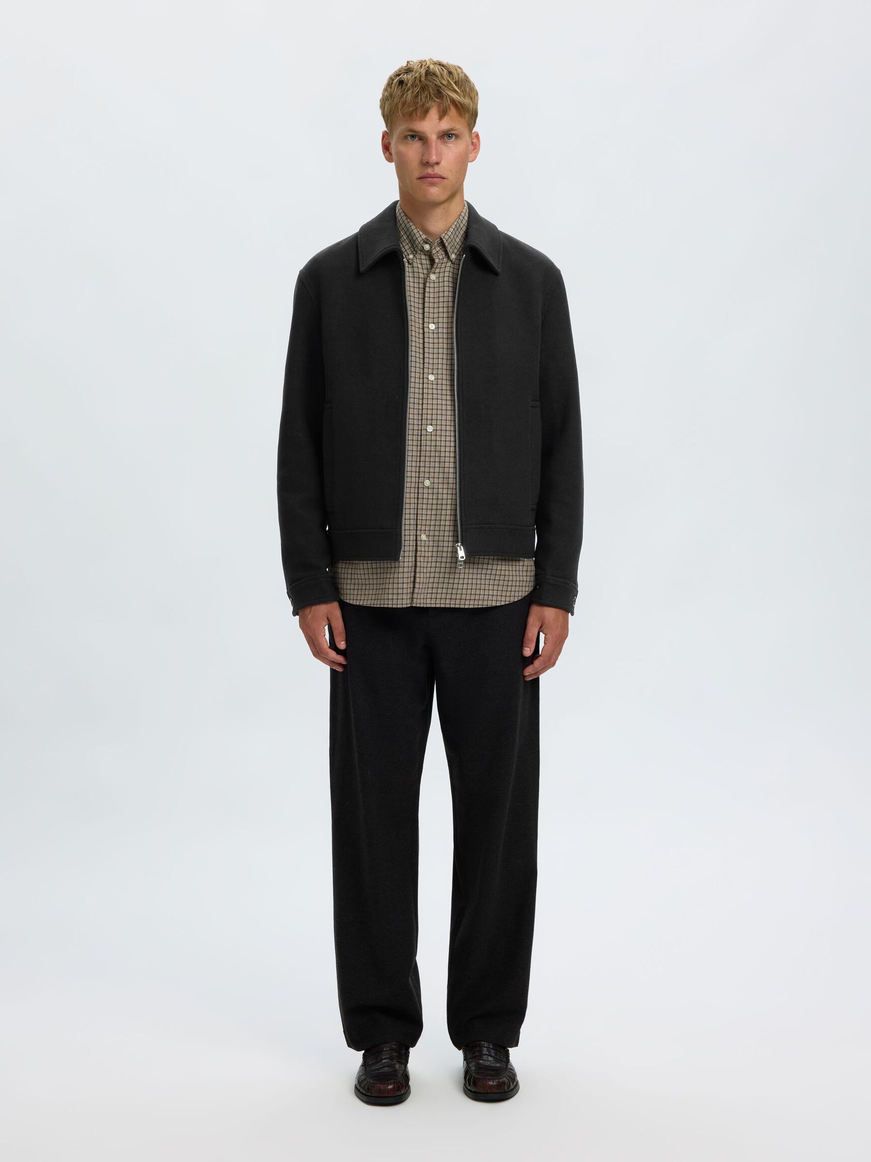 Selected Philip Ulljacka - Svart