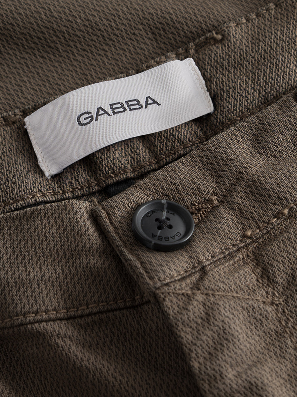 Gabba Paul Dale Chino - Crocodile