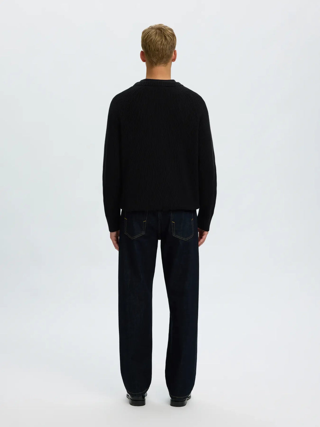 Selected Braun Relaxed Knit Crew - Black