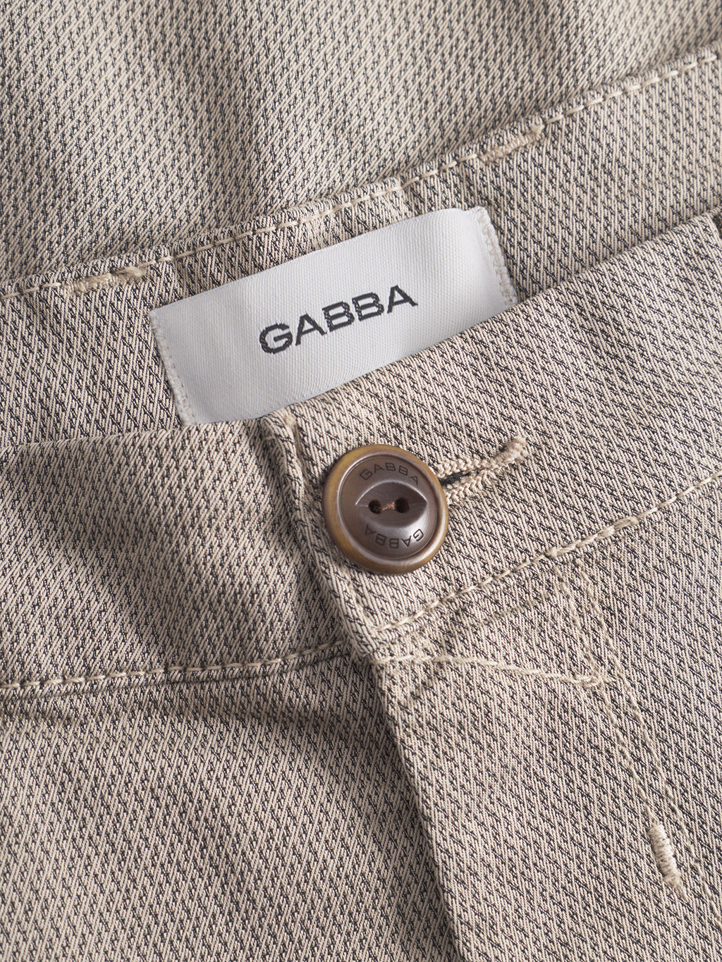 Gabba Paul Dale Chino - Humus
