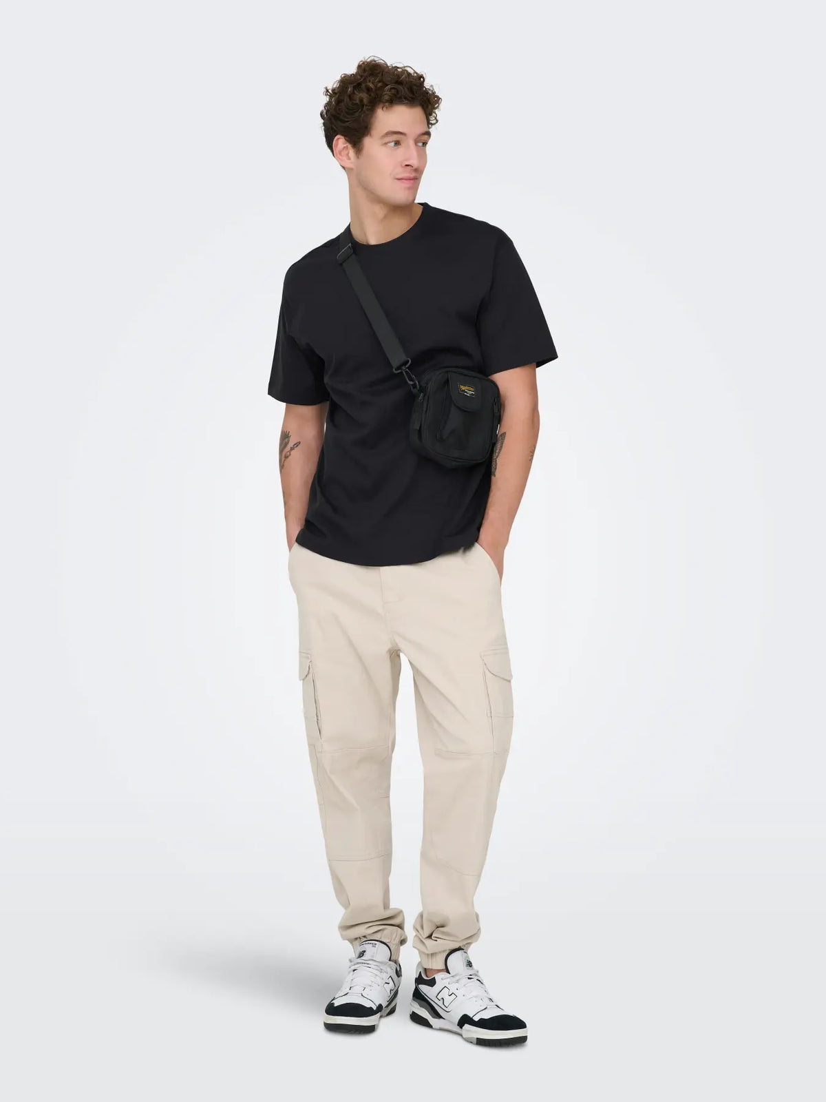 Only & Sons Fred Relaxed T-Shirt - Svart