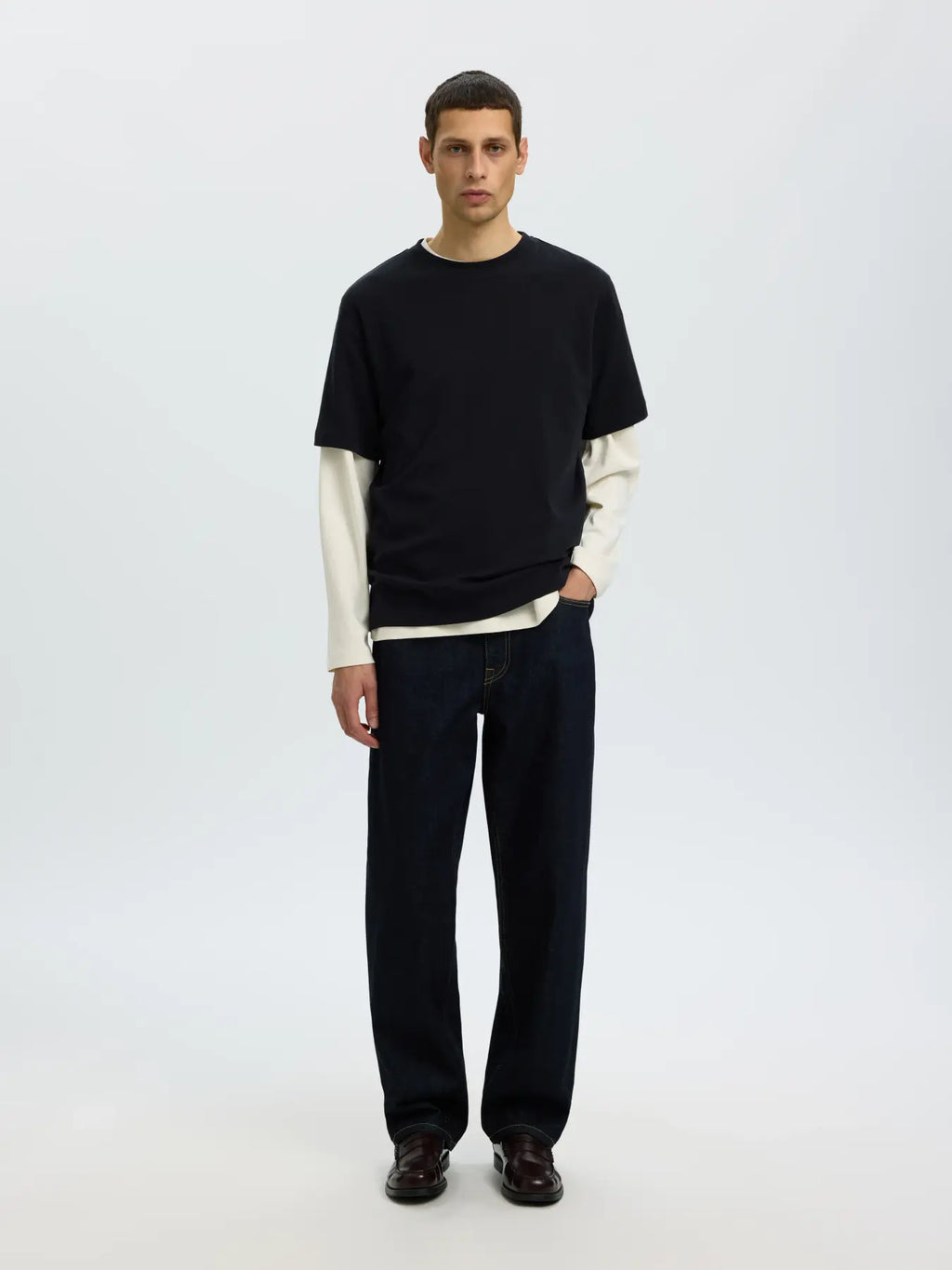 Selected Taj Relaxed Tee - Svart